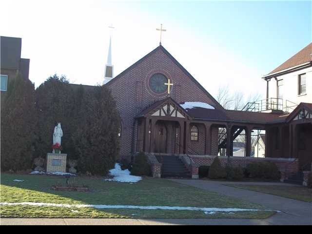 208 Ann St, Medina, NY for sale Primary Photo- Image 1 of 1