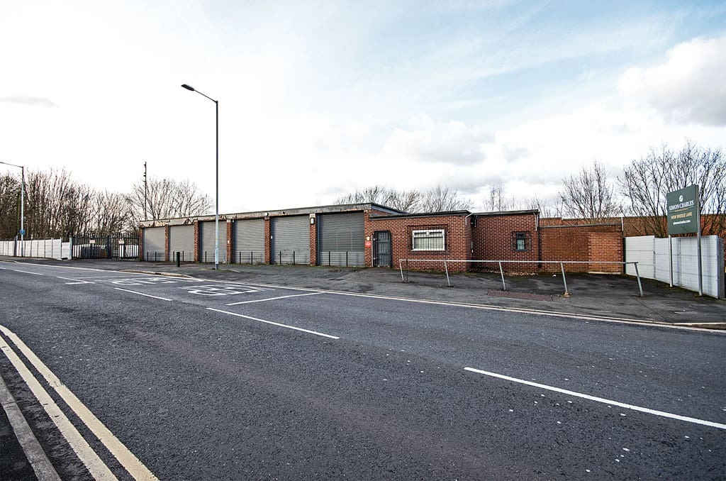 171 Newbridge Ln, Stockport for sale Building Photo- Image 1 of 9