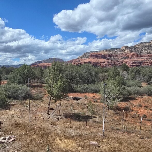 145 Spirit Ranch Rd, Sedona, AZ for sale - Building Photo - Image 2 of 17