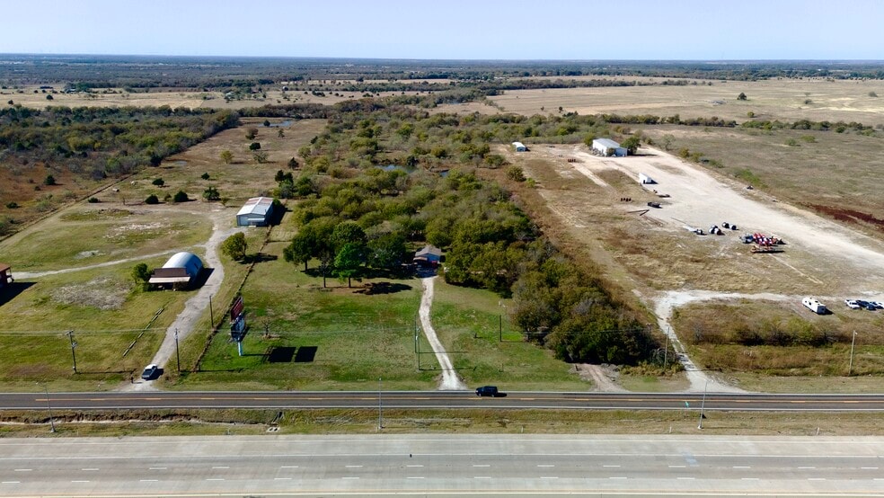 5600 S Interstate Highway 45 W, Corsicana, TX for sale - Building Photo - Image 2 of 21