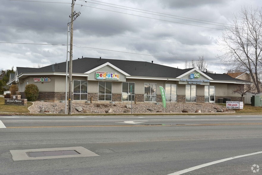 3479-3491 W 4800 S, Roy, UT for lease - Primary Photo - Image 1 of 17