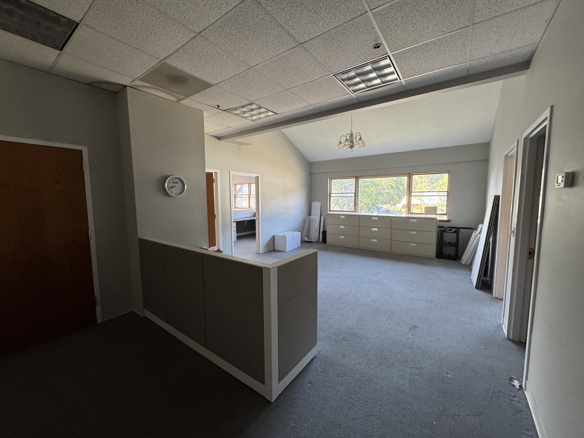 24 Old Albany Post Rd, Croton On Hudson, NY for lease Interior Photo- Image 1 of 10