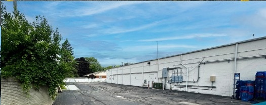 28326-28350 S River Rd, Harrison Township, MI for lease - Building Photo - Image 3 of 6