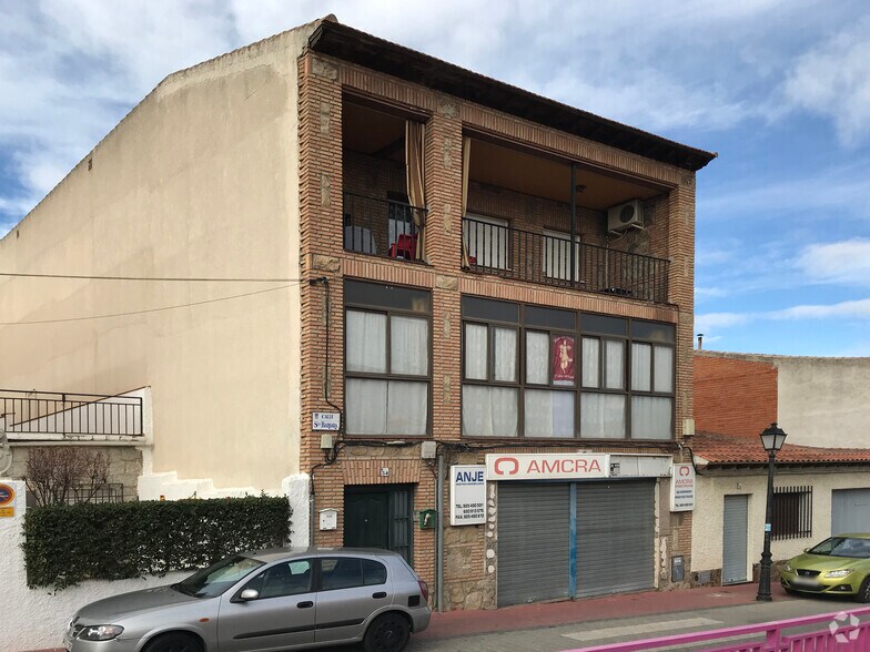 Calle Santa Bárbara, 32, Olías del Rey, Toledo for sale - Primary Photo - Image 1 of 1