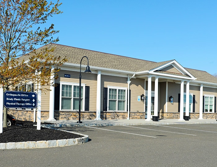 Fractional Shares of Medical Offices portfolio of 2 properties for sale on LoopNet.com Building Photo- Image 1 of 2