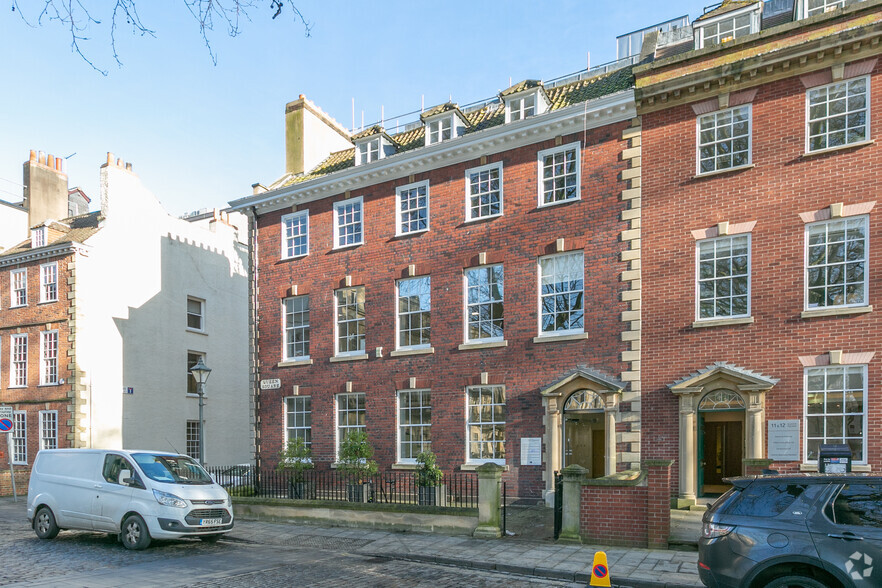 10 Queen Sq, Bristol for lease - Building Photo - Image 2 of 6