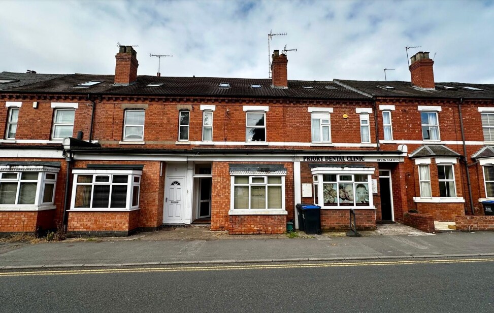 70 Priory Rd, Kenilworth for sale Primary Photo- Image 1 of 1