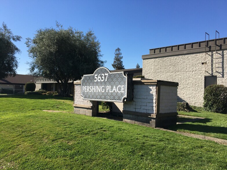 5637 N Pershing Ave, Stockton, CA for lease - Building Photo - Image 2 of 91
