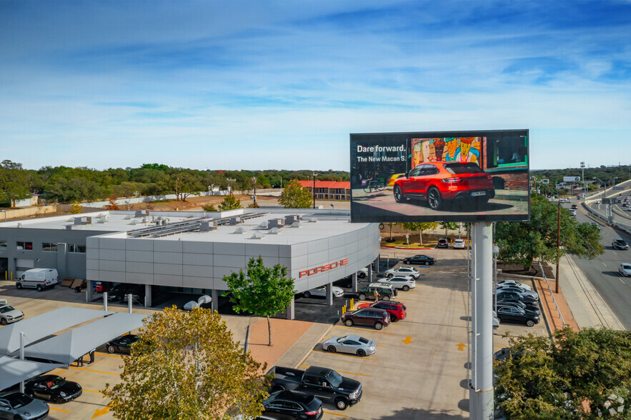 9455 IH-10 W, San Antonio, TX for sale - Building Photo - Image 1 of 5