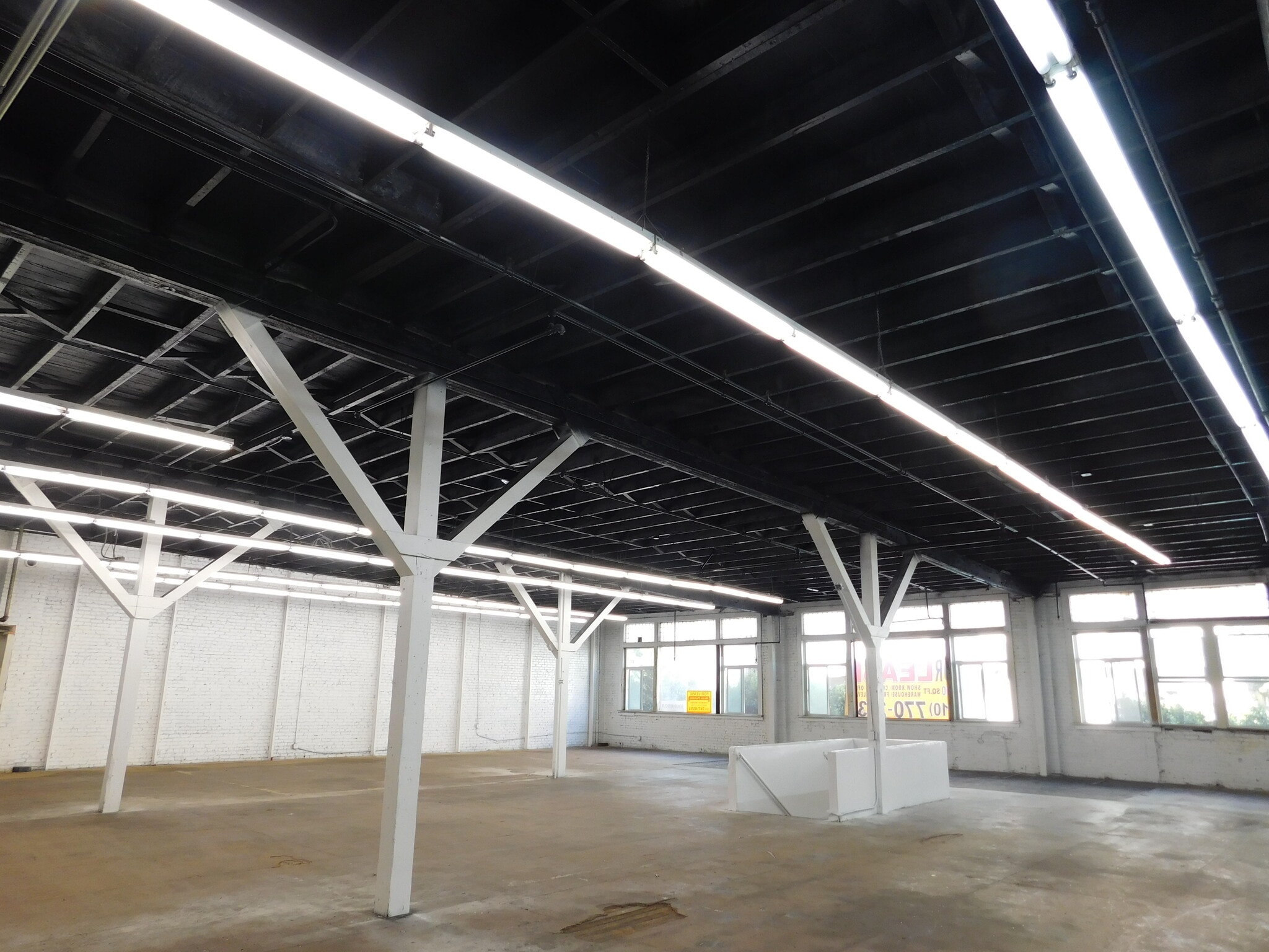 406-414 W Pico Blvd, Los Angeles, CA for lease Interior Photo- Image 1 of 6