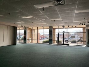 1834 Winkler St, Wilkesboro, NC for lease Interior Photo- Image 1 of 3