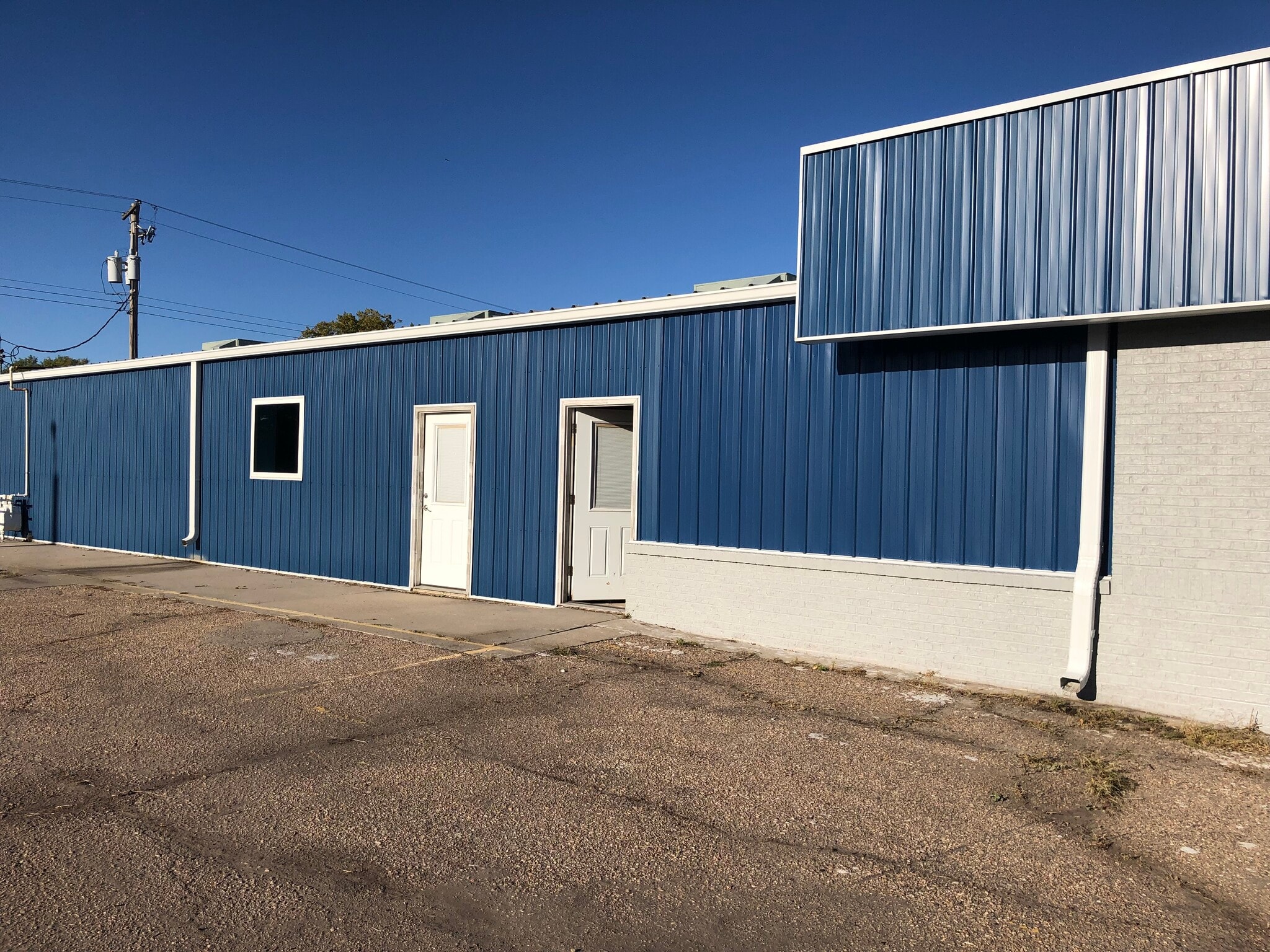208 W Front St, Alda, NE for lease Primary Photo- Image 1 of 15