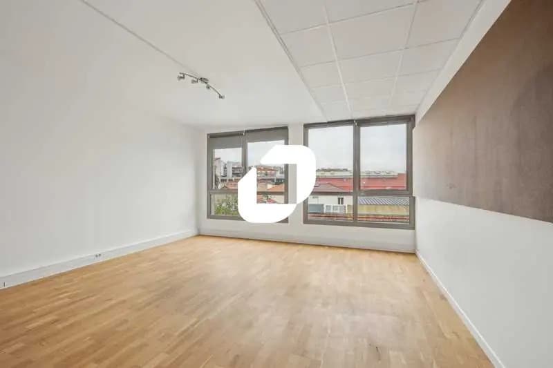 5 Rue Benjamin Raspail, Malakoff for lease - Interior Photo - Image 3 of 16