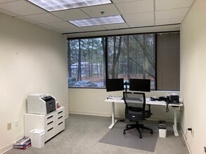 1080 Holcomb Bridge Rd, Roswell, GA for lease Interior Photo- Image 2 of 6