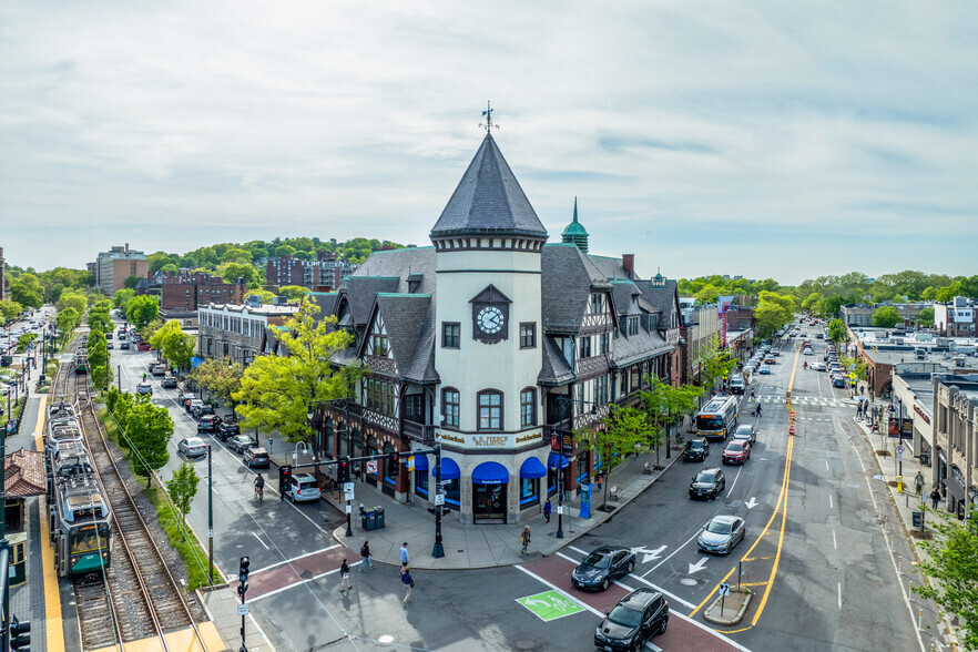 1330-1354 Beacon St, Brookline, MA for lease - Primary Photo - Image 1 of 9