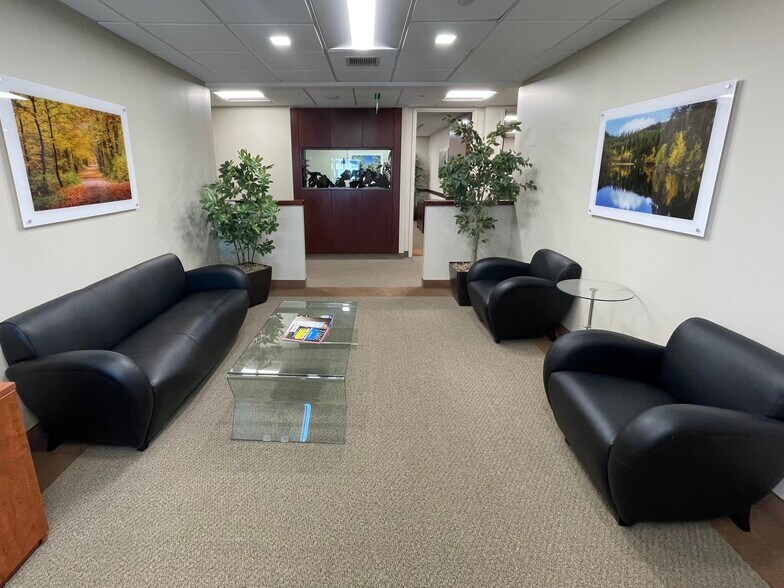 243 Tresser Blvd, Stamford, CT for lease - Interior Photo - Image 3 of 10