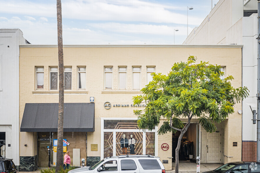 327-331 N Beverly Dr, Beverly Hills, CA for lease - Building Photo - Image 2 of 4