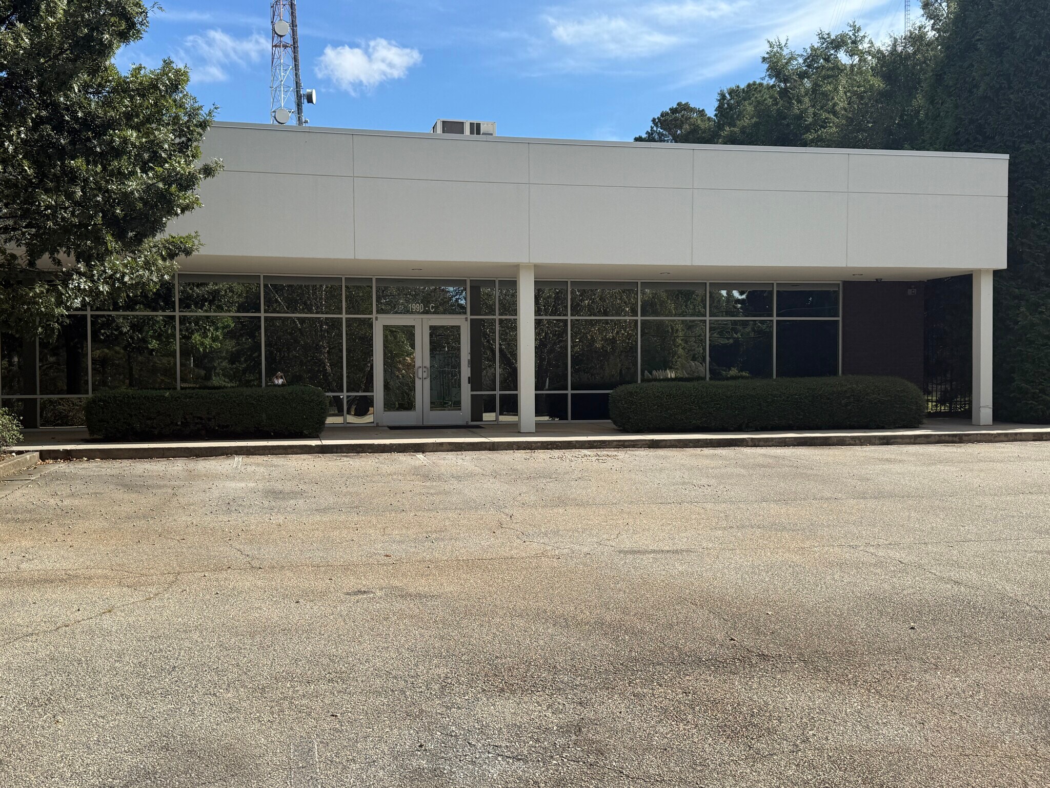 1990 Old Covington Rd NE, Conyers, GA for sale Primary Photo- Image 1 of 1