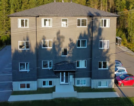 21 Rue Alexander-Bothwell, East Angus, QC for sale Primary Photo- Image 1 of 1