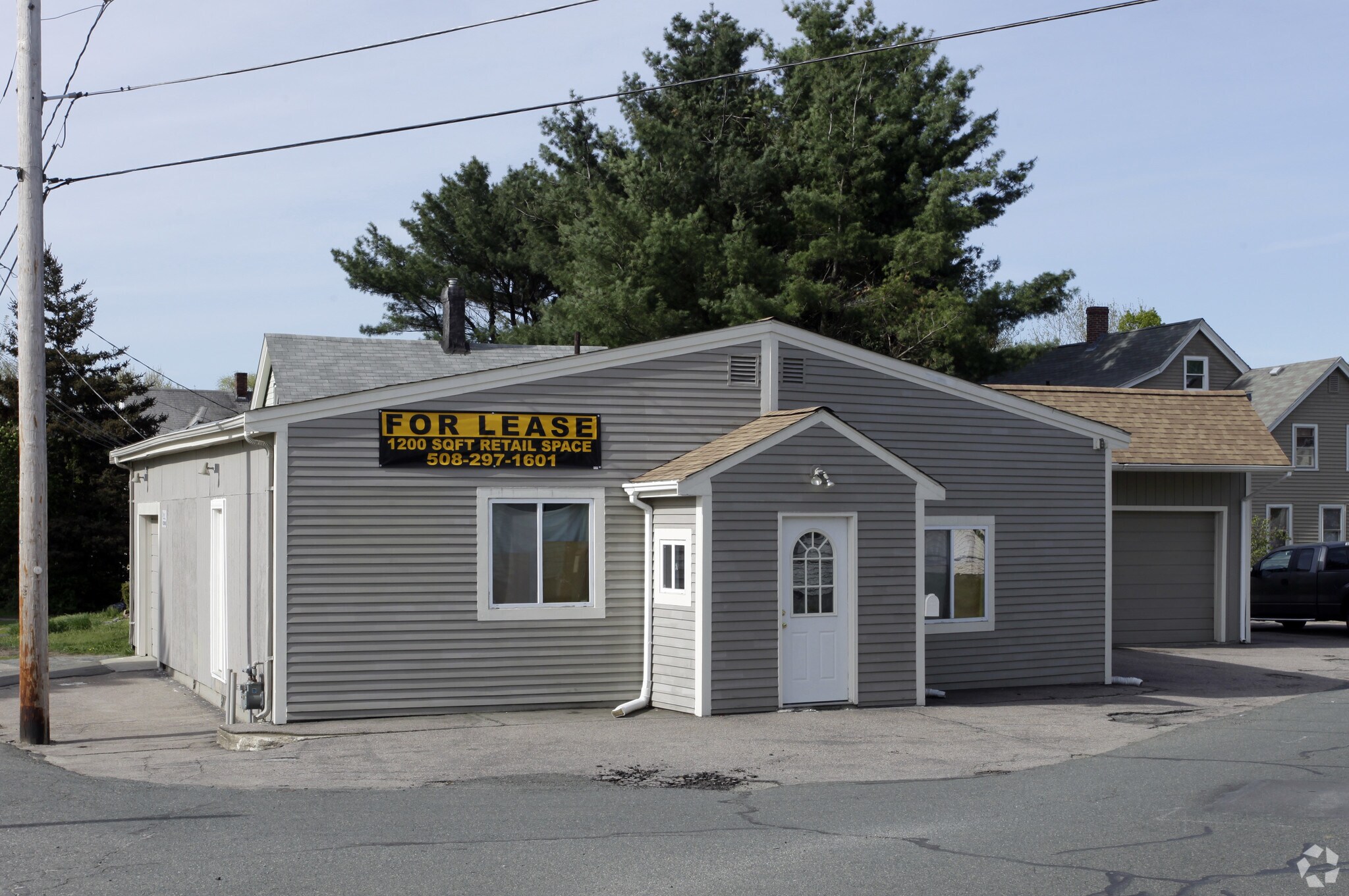 2 Perry St, Stoughton, MA for sale Primary Photo- Image 1 of 1