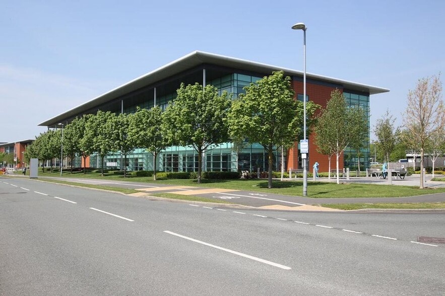 Benton Ln, Newcastle Upon Tyne for lease - Building Photo - Image 2 of 10