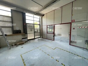 Office in Sucy-en-Brie for lease Interior Photo- Image 1 of 7