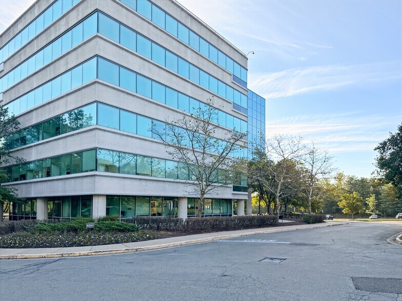 4041 Powder Mill Rd, Beltsville, MD for lease - Building Photo - Image 2 of 17