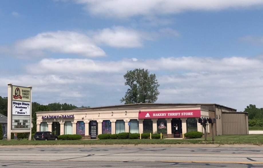 6800 Lewis Ave, Temperance, MI 48182