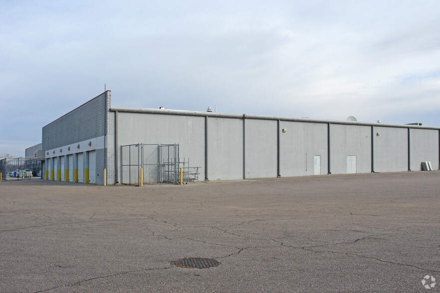 2400 W 29th St, Greeley, CO for lease - Building Photo - Image 3 of 6