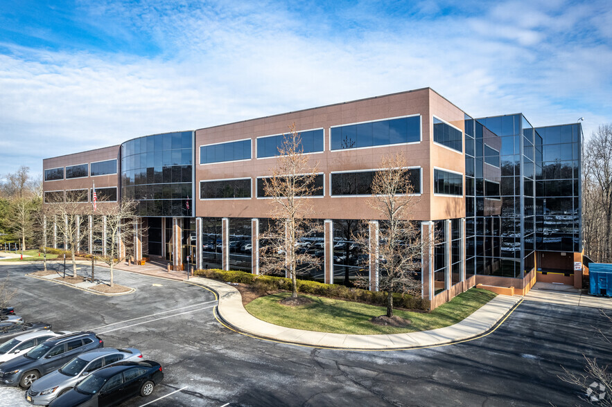 120 Mountainview Blvd, Basking Ridge, NJ for lease - Primary Photo - Image 1 of 9