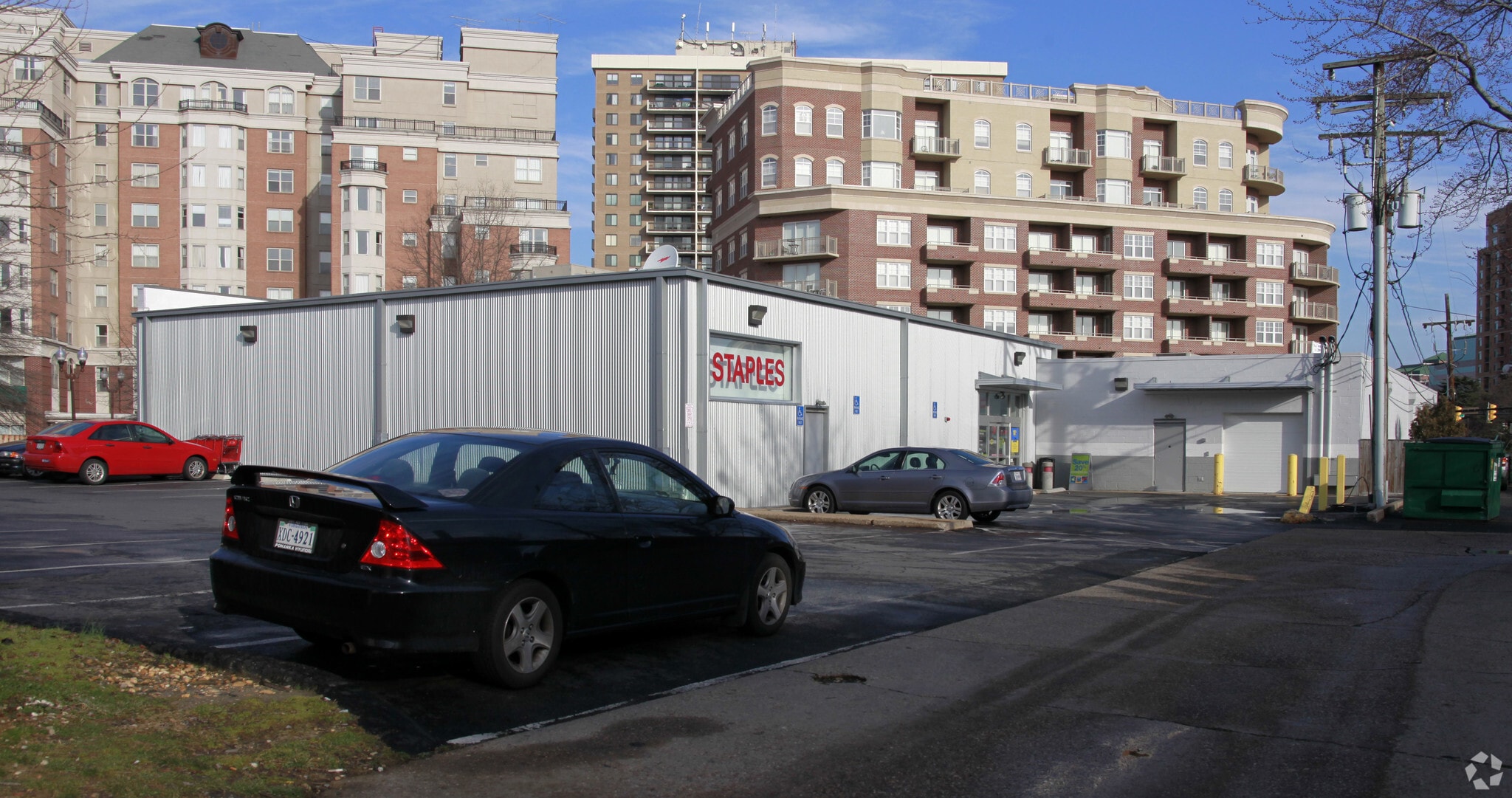 3804 Wilson Blvd, Arlington, VA 22203 Staples