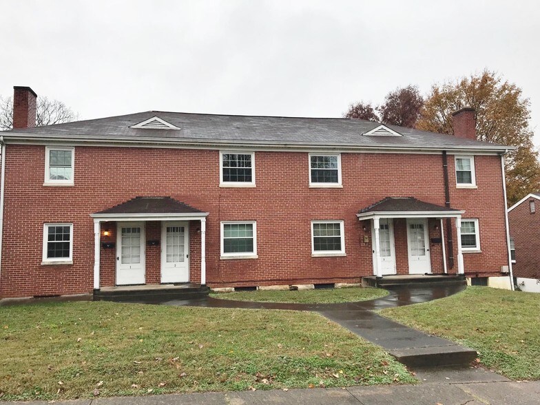 2722 Cedarhurst Ave, Roanoke, VA 24012