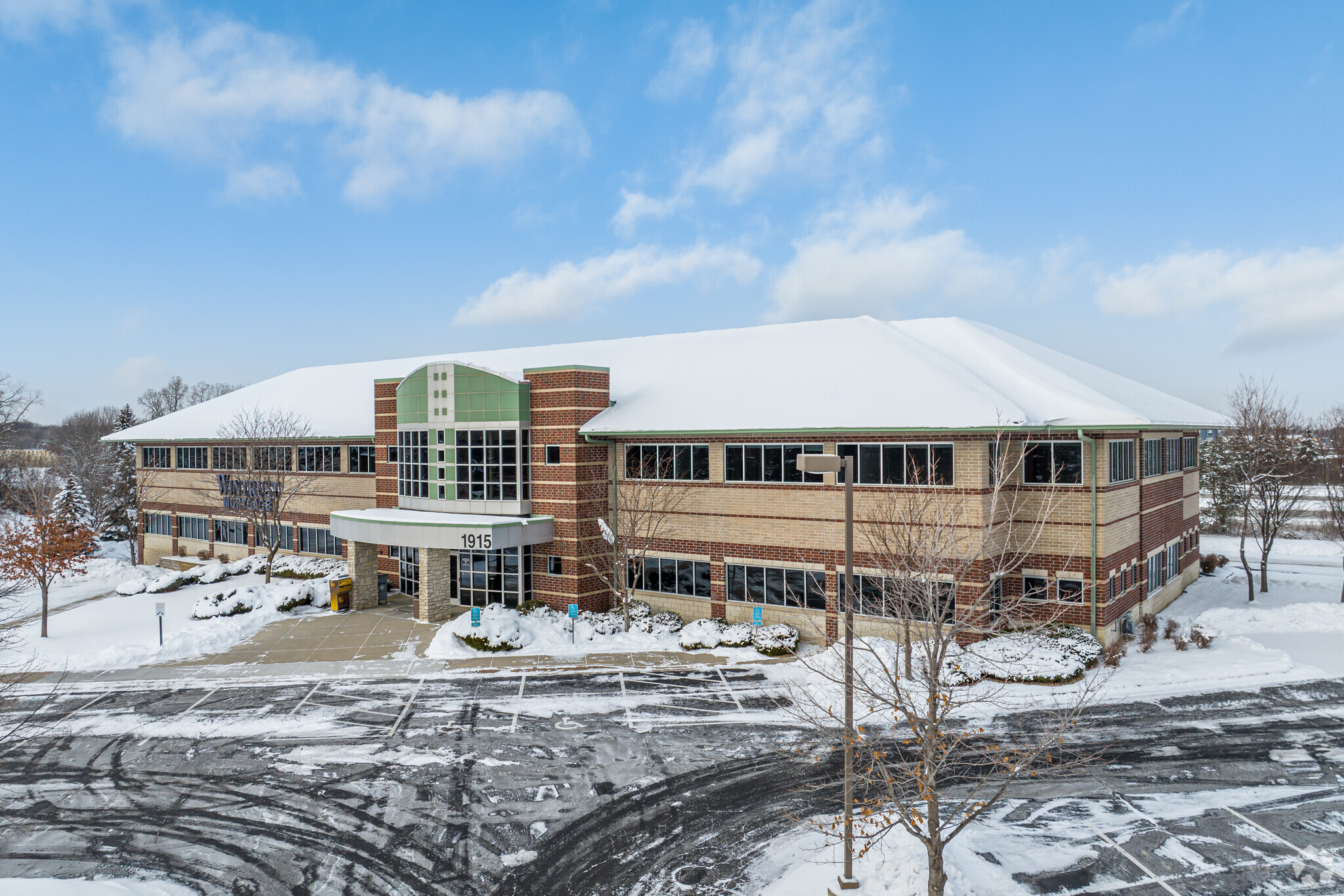 1915 Plaza Dr, Eagan, MN for sale Building Photo- Image 1 of 2