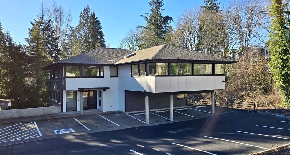 13629 NE Bel Red Rd, Bellevue, WA for lease - Building Photo - Image 1 of 9