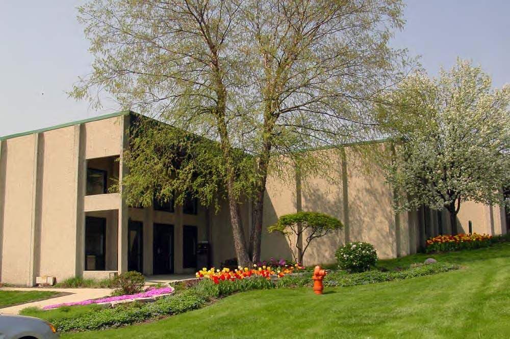 800 W 5th Ave, Naperville, IL for lease Building Photo- Image 1 of 8