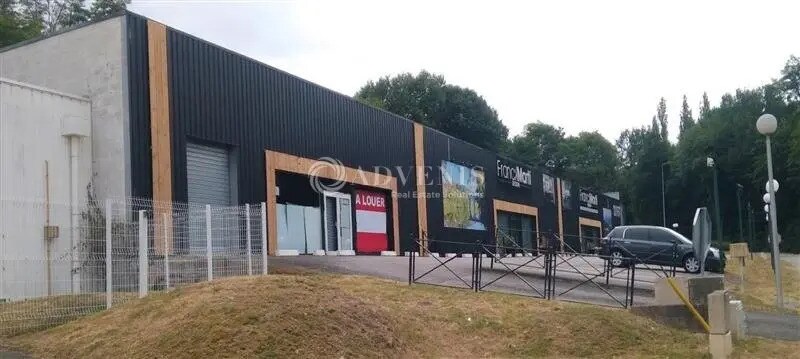 Retail in Feytiat for lease - Building Photo - Image 2 of 7