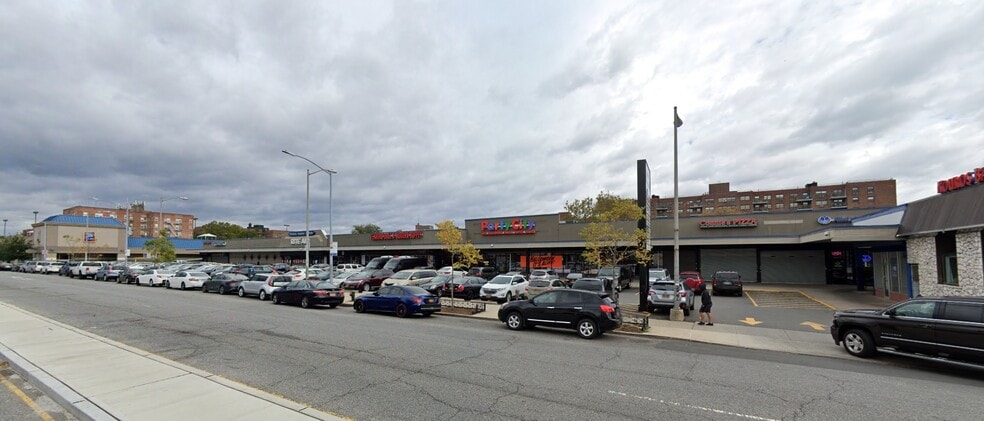 3779-3831 Nostrand Ave, Brooklyn, NY for lease - Building Photo - Image 2 of 5