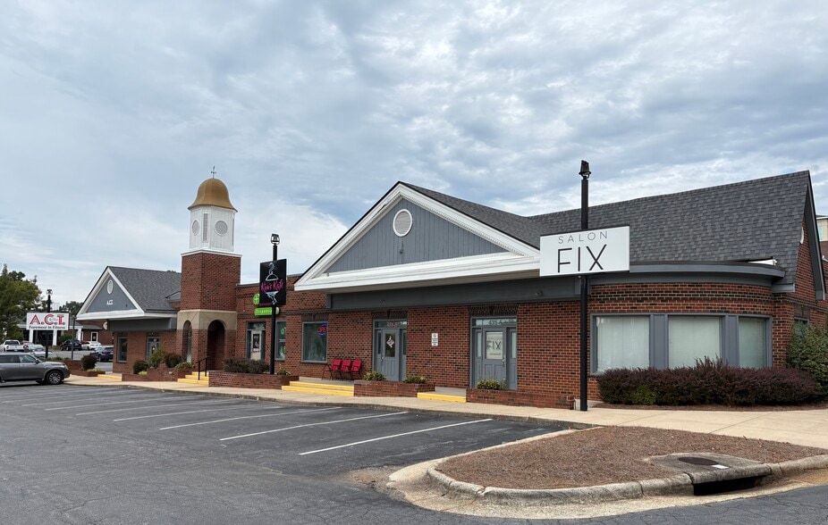 435 Dolley Madison Rd, Greensboro, NC for lease - Building Photo - Image 3 of 8