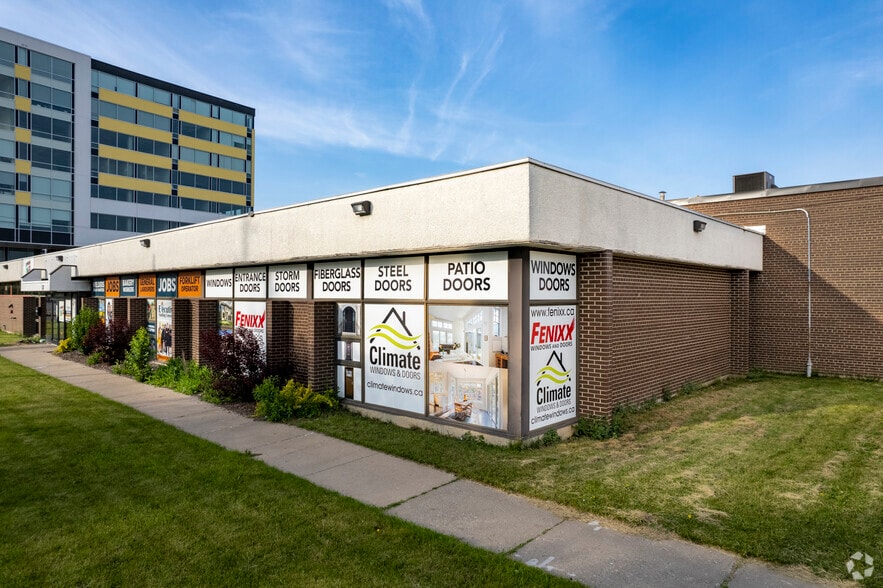 25 Tangiers Rd, Toronto, ON for lease - Building Photo - Image 2 of 3