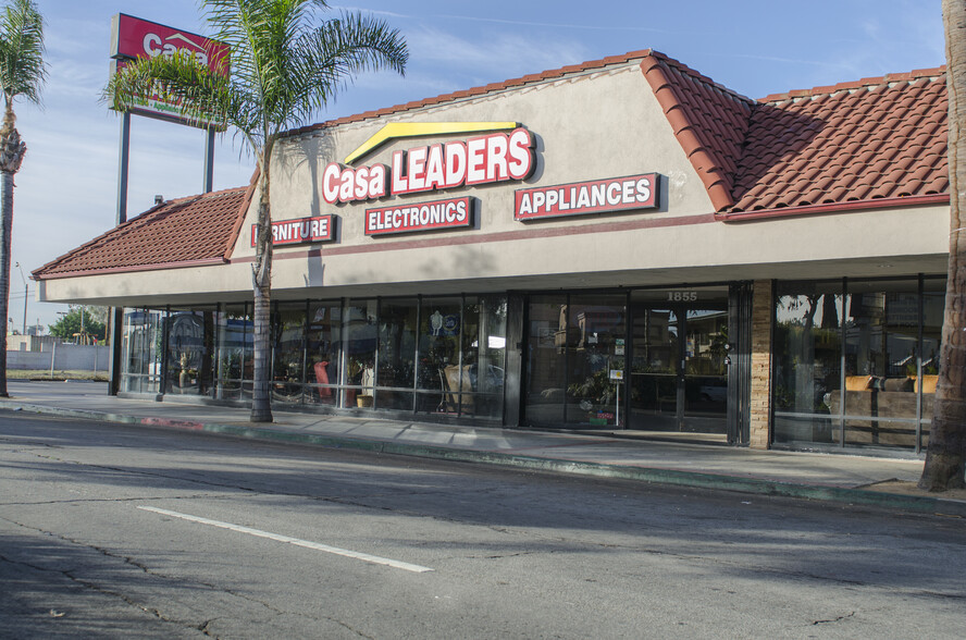 1855 Pacific Ave, Long Beach, CA for lease - Building Photo - Image 2 of 34