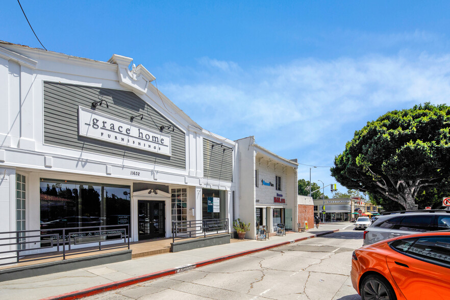 11628 Barrington Ct, Los Angeles, CA for lease - Building Photo - Image 3 of 10