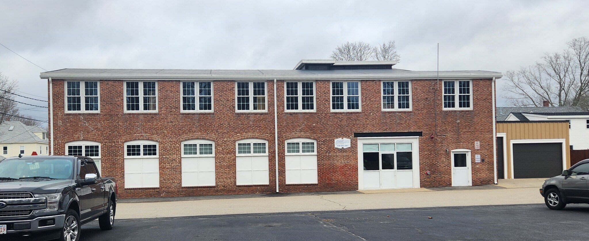 15 Sproat St, Middleboro, MA for lease Building Photo- Image 1 of 14