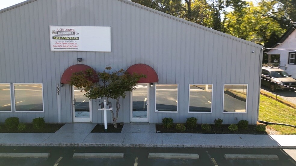 1007 W Main St, Greeneville, TN for lease - Commercial Listing Video - Image 2 of 35