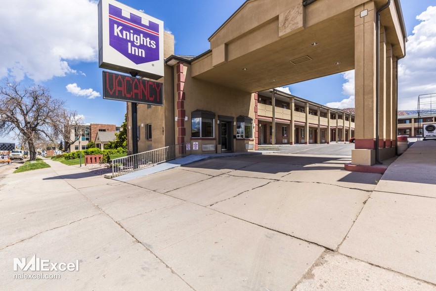 281 S Main St, Cedar City, UT for sale - Primary Photo - Image 1 of 1