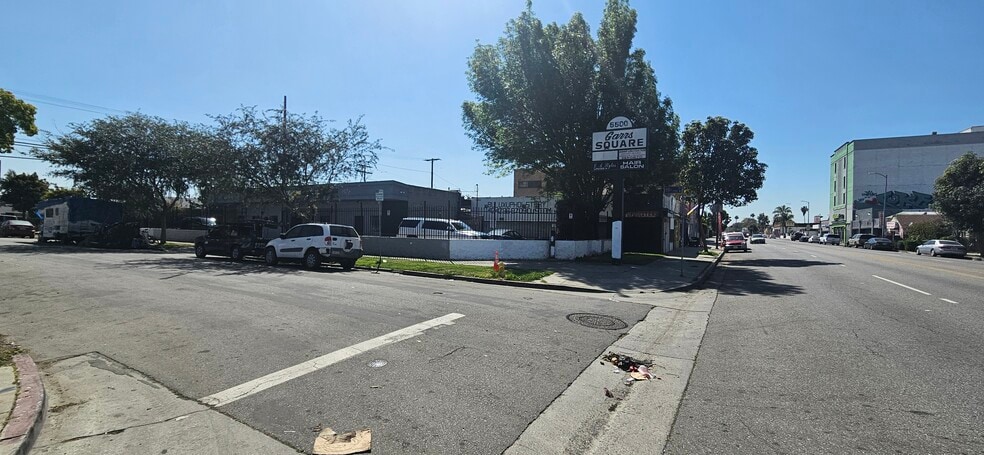 5500 S Western Ave, Los Angeles, CA for lease - Building Photo - Image 3 of 6