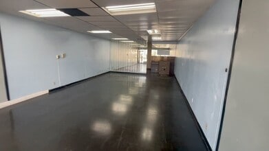 5800 Obama Blvd, Los Angeles, CA for lease - Commercial Listing Video