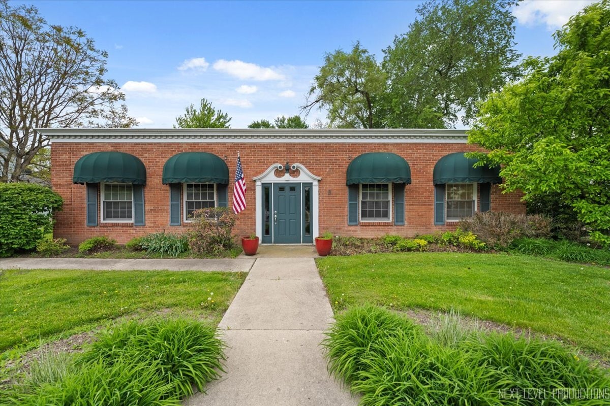 422 E State St, Geneva, IL for sale Building Photo- Image 1 of 23