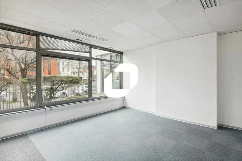 1 Boulevard Hippolyte Marquès, Ivry-sur-Seine for lease - Building Photo - Image 3 of 72