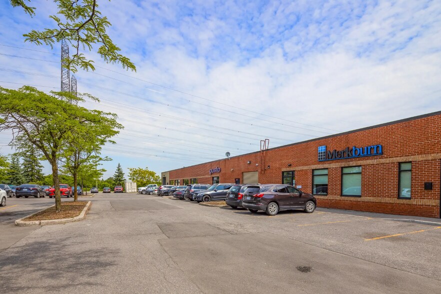 2191 Thurston Dr, Ottawa, ON for lease - Building Photo - Image 2 of 3