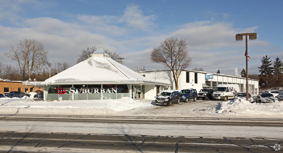 2060 W Stadium Blvd, Ann Arbor, MI for sale - Primary Photo - Image 1 of 1